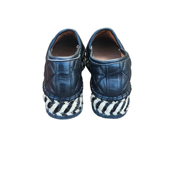 J/Slides NYC Shoes - Picture 4 of 8